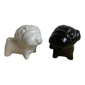 Collectible Ceramic Black & White Bull Dog Novelty Salt & Pepper Shakers